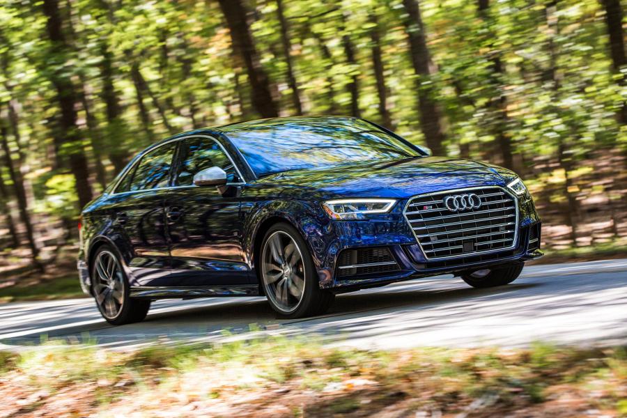  Audi S3 Sedan (8V) 2016 года  (NA) (фото 11 из 40)